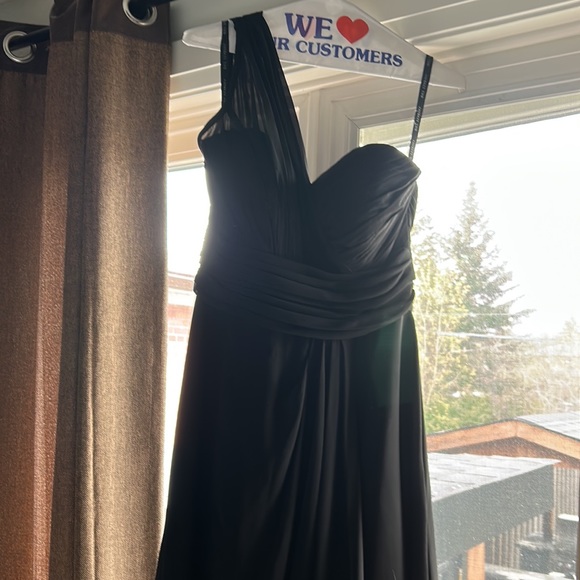 Bill levkoff gown - Picture 3 of 8